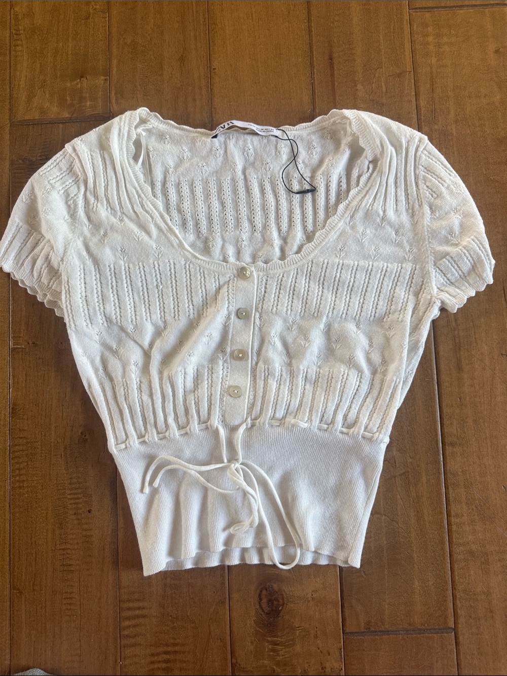 Zara Women's White Knit Button-Front Short Sleeve Top